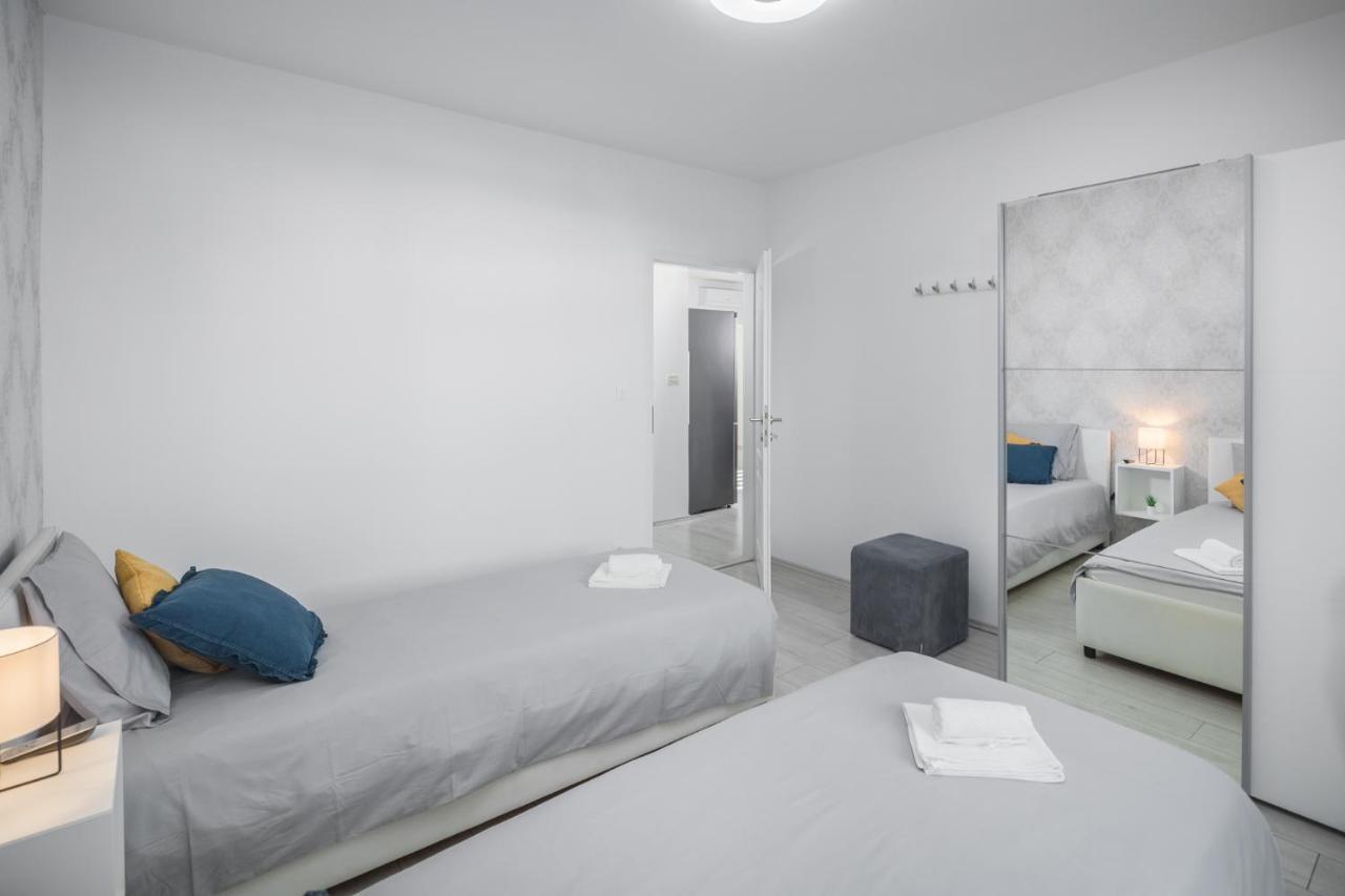 Apartment Sea Pearl Poreč Eksteriør bilde